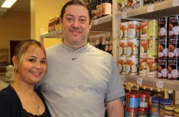 Dary et Fabrice, les gérants d'AsiaSun Store